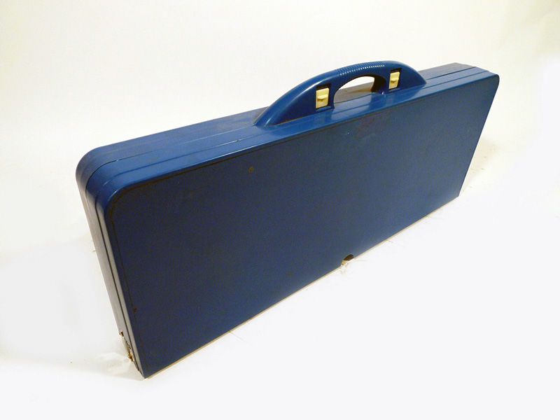 conjunto maleta pic-nic plastico aluminio 66x84x135 mesa 64x84 maleta 32x84x10 (18eu.) 1u